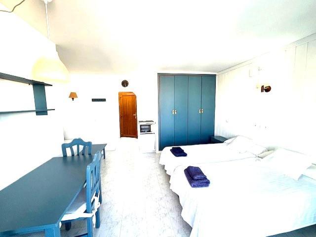 Apartamentos Can Marsalet Porto Colom Exterior foto