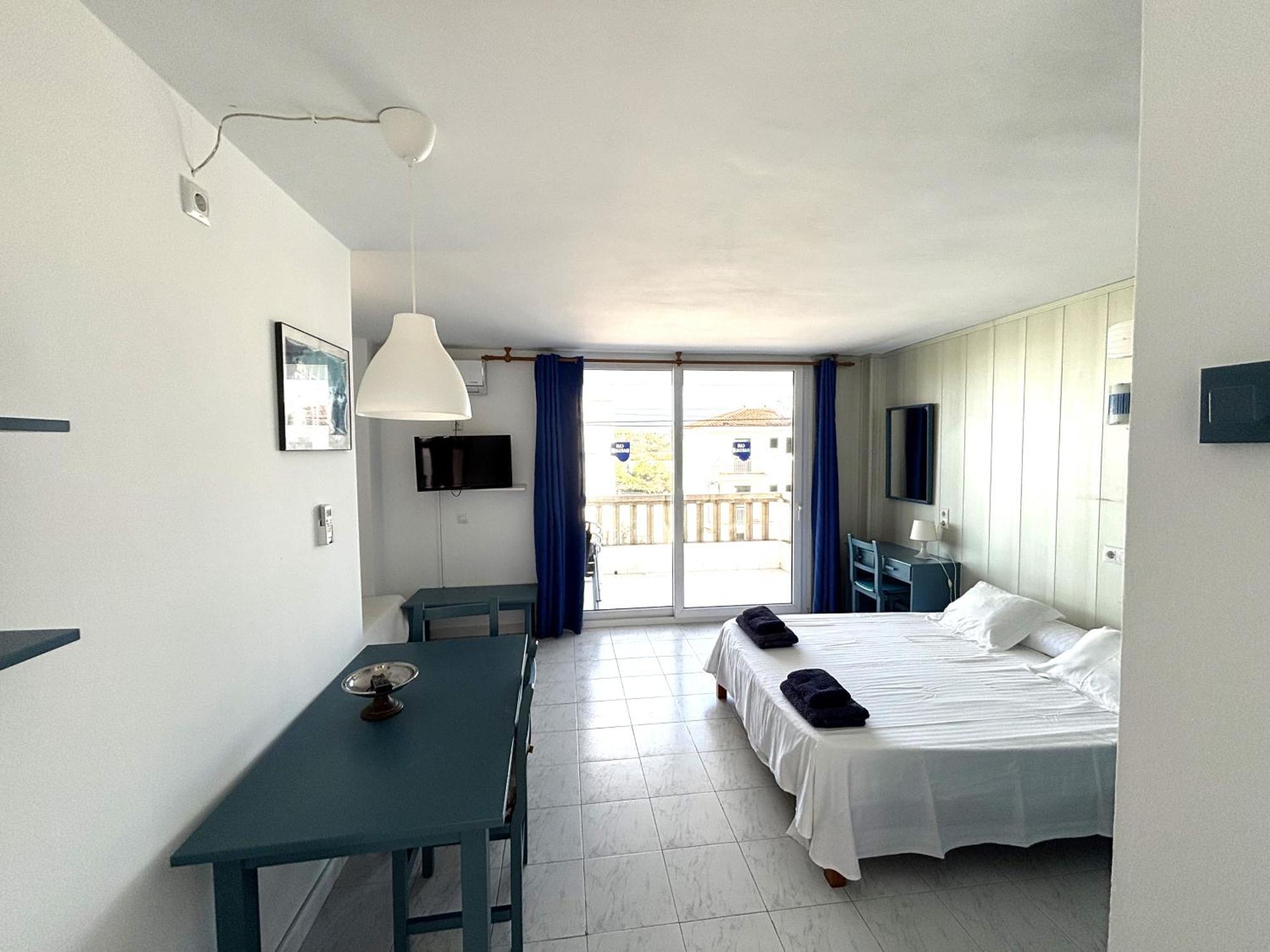 Apartamentos Can Marsalet Porto Colom Exterior foto